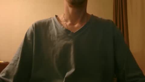 Snapshot of shedevr02 chatting on 01-13-26, 05:40 Roger online show from 01-13-26, 05:40