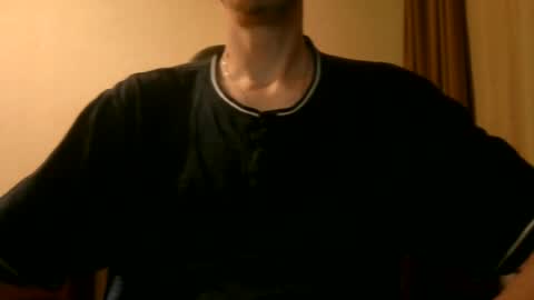 Snapshot of shedevr02 chatting on 07-20-26, 05:26 Roger online show from 07-20-26, 05:26