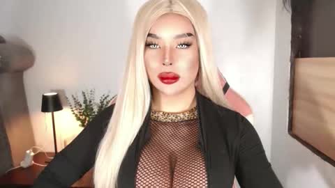 sheenafrost online show from 03-24-26, 06:18