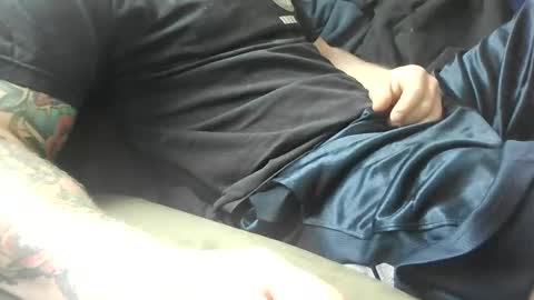 sheepydoggy45 online show from 10-19-25, 05:02