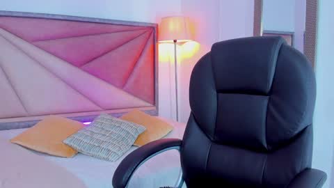 Shego  online show from 02-02-25, 12:19