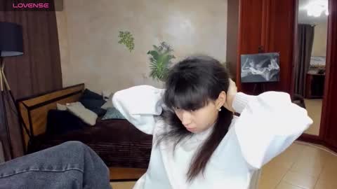 Sheila online show from 09-27-25, 05:01