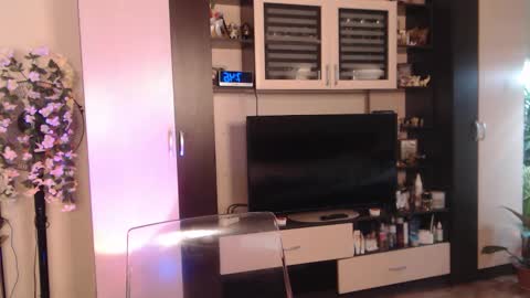 Sheila GMT 2 Tuesday Wednesday Friday Saturday Sunday- 8  5  online show from 10-10-25, 04:44