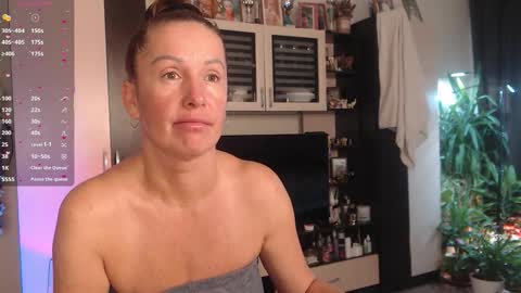 Sheila GMT 2 Tuesday Wednesday Friday Saturday Sunday- 8  5  online show from 11-03-25, 05:09