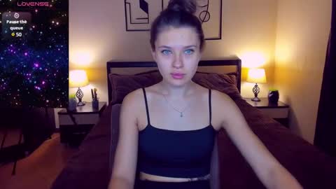 Alexis online show from 02-04-25, 08:02