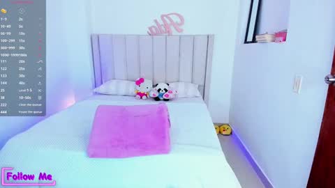 Danna   online show from 03-04-25, 02:49