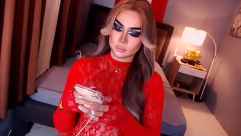 Snapshot of shekainabaker chatting on 05-11-26, 03:29 SHEKAINA online show from 05-11-26, 03:29