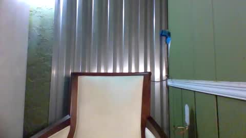 Snapshot of shelbyannn chatting on 10-27-25, 11:41 Red online show from 10-27-25, 11:41