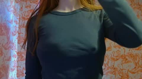 Erika online show from 03-06-25, 09:42