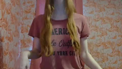 Erika online show from 10-10-25, 07:13