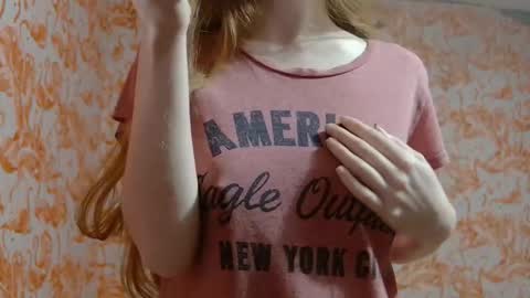 Snapshot of shelikessoymilk chatting on 02-05-26, 03:11 Erika online show from 02-05-26, 03:11