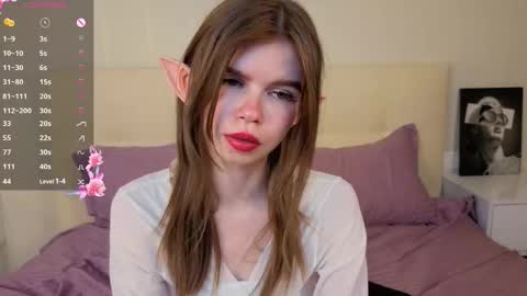 Snapshot of shelleyborom chatting on 11-15-25, 03:37 Sofia online show from 11-15-25, 03:37