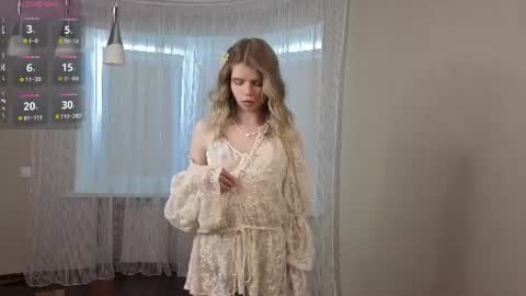Snapshot of shelleyborom chatting on 06-17-26, 04:37 Sofia online show from 06-17-26, 04:37