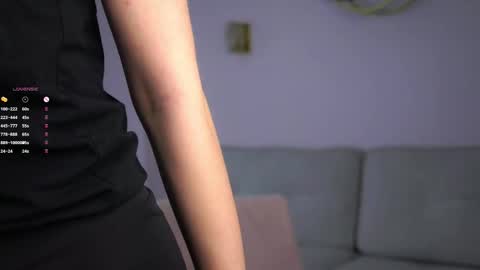 Snapshot of shelleyharn chatting on 12-05-25, 01:36 Alex online show from 12-05-25, 01:36