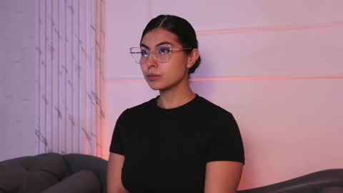  Transmission schedule Monday - Friday 715 am to 200 pm time Colombia  online show from 02-18-25, 12:28