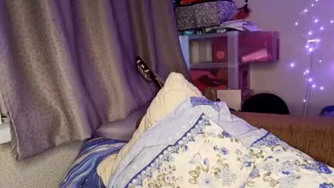 Snapshot of shelliegoza chatting on 07-14-26, 04:23 Ashley online show from 07-14-26, 04:23