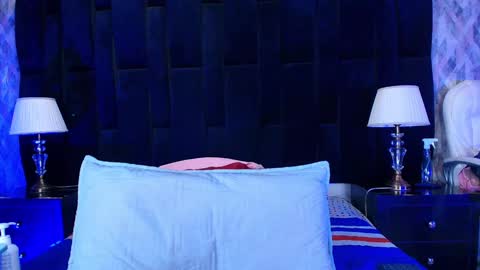 Snapshot of shelsy_loreds chatting on 02-05-25, 11:55 Shelsy online show from 02-05-25, 11:55
