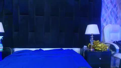 Snapshot of shelsy_loreds chatting on 02-12-25, 11:51 Shelsy online show from 02-12-25, 11:51
