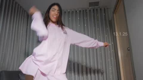  In instagram shena nomy online show from 01-14-25, 12:22