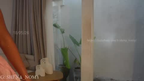 Snapshot of shena_nomy chatting on 05-18-26, 10:04 In instagram shena nomy online show from 05-18-26, 10:04