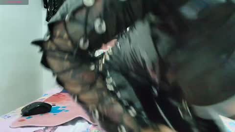  anyela7773 online show from 04-15-26, 01:40