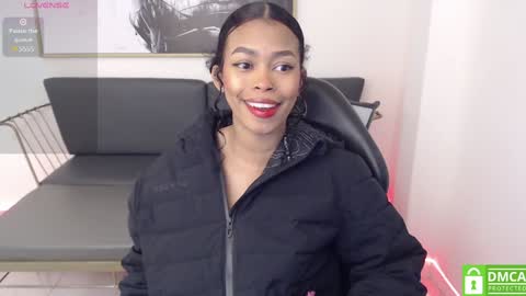 Snapshot of shenna_brunette_ chatting on 02-02-25, 01:08 Shenna online show from 02-02-25, 01:08