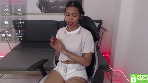 Snapshot of shenna_brunette_ chatting on 02-03-25, 01:08 Shenna online show from 02-03-25, 01:08