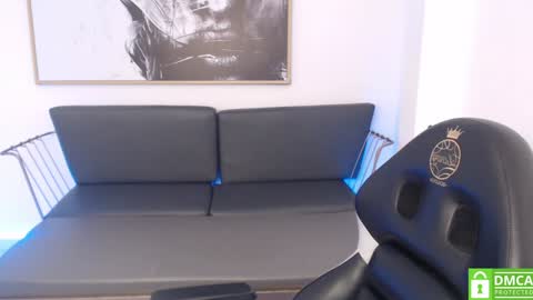 Snapshot of shenna_brunette_ chatting on 02-06-25, 04:36 Shenna online show from 02-06-25, 04:36