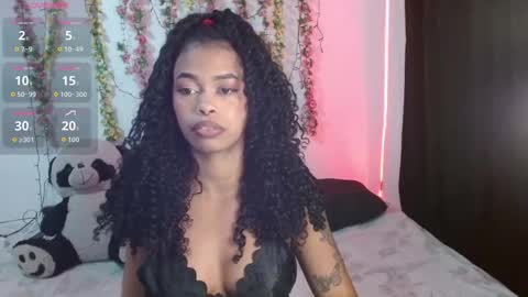 Snapshot of shenna_brunette_ chatting on 09-23-25, 08:45 Shenna online show from 09-23-25, 08:45