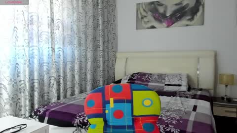 Miky online show from 01-18-25, 01:08