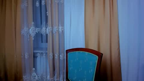 Snapshot of sherlockmax chatting on 12-04-25, 07:11 Max online show from 12-04-25, 07:11