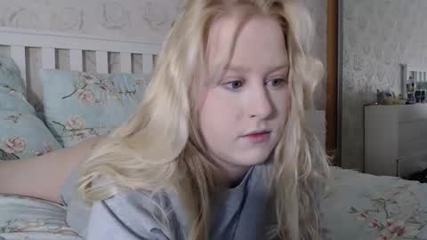 Snapshot of sherlystero chatting on 12-06-24, 08:48 sher online show from 12-06-24, 08:48