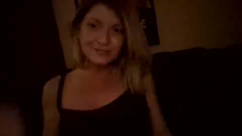 Snapshot of sheseemsinnocent chatting on 10-29-25, 04:04 sheseemsinnocent online show from 10-29-25, 04:04