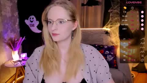 Hello guys my name is Aemilia online show from 10-27-25, 08:40