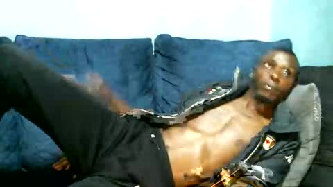 Snapshot of shikwekwe chatting on 09-24-25, 12:25 Collorewamadeals online show from 09-24-25, 12:25