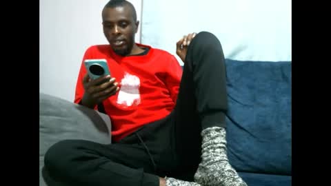 Snapshot of shikwekwe chatting on 09-27-25, 10:48 Collorewamadeals online show from 09-27-25, 10:48