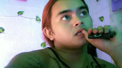 Snapshot of shimilove chatting on 05-18-26, 01:17 shimilove online show from 05-18-26, 01:17