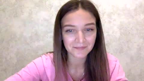 Snapshot of shining_pearl chatting on 09-22-25, 09:06 Jesica online show from 09-22-25, 09:06