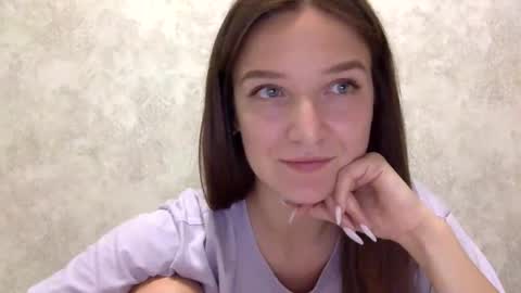 Snapshot of shining_pearl chatting on 09-25-25, 06:00 Jesica online show from 09-25-25, 06:00