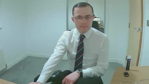 shinjisan0 online show from 04-25-26, 01:52