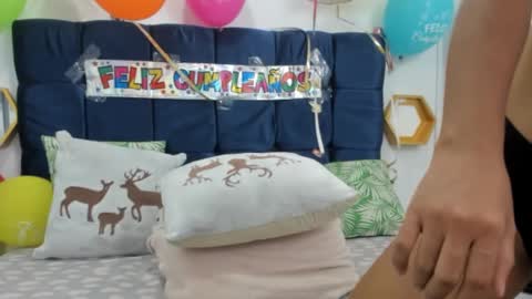 Snapshot of shira_sexylove chatting on 01-26-25, 08:03 shira_sexylove online show from 01-26-25, 08:03