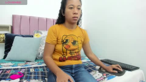 Snapshot of shira_sexylove chatting on 02-16-25, 11:49 shira_sexylove online show from 02-16-25, 11:49