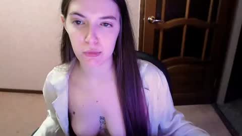 shiraha___rafieru online show from 04-21-26, 10:56