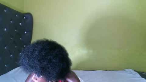 Shi-ro online show from 03-09-25, 09:25