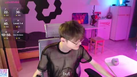 shiromy_ online show from 12-16-25, 06:35