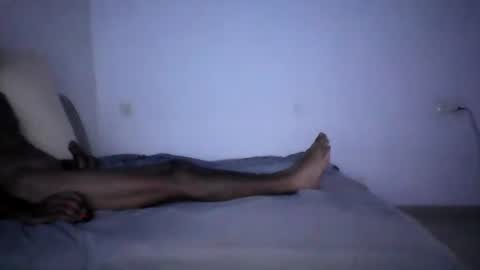 Snapshot of shji25 chatting on 07-12-26, 06:15 shi25 online show from 07-12-26, 06:15