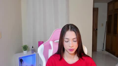 Snapshot of shkendall chatting on 03-04-25, 01:49 kendal online show from 03-04-25, 01:49