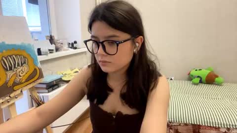 Snapshot of shontagrabowski chatting on 07-09-26, 02:21 Marie online show from 07-09-26, 02:21