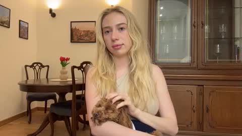 Snapshot of shontaheaivilin chatting on 03-30-26, 05:58 Ketrin online show from 03-30-26, 05:58