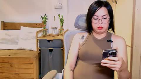 Mori online show from 04-18-26, 01:20